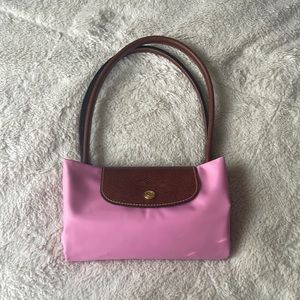 Pink small LONGCHAMP shoulder bag!